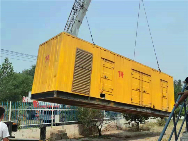 遂川300KW柴油发电机组油耗是多少？